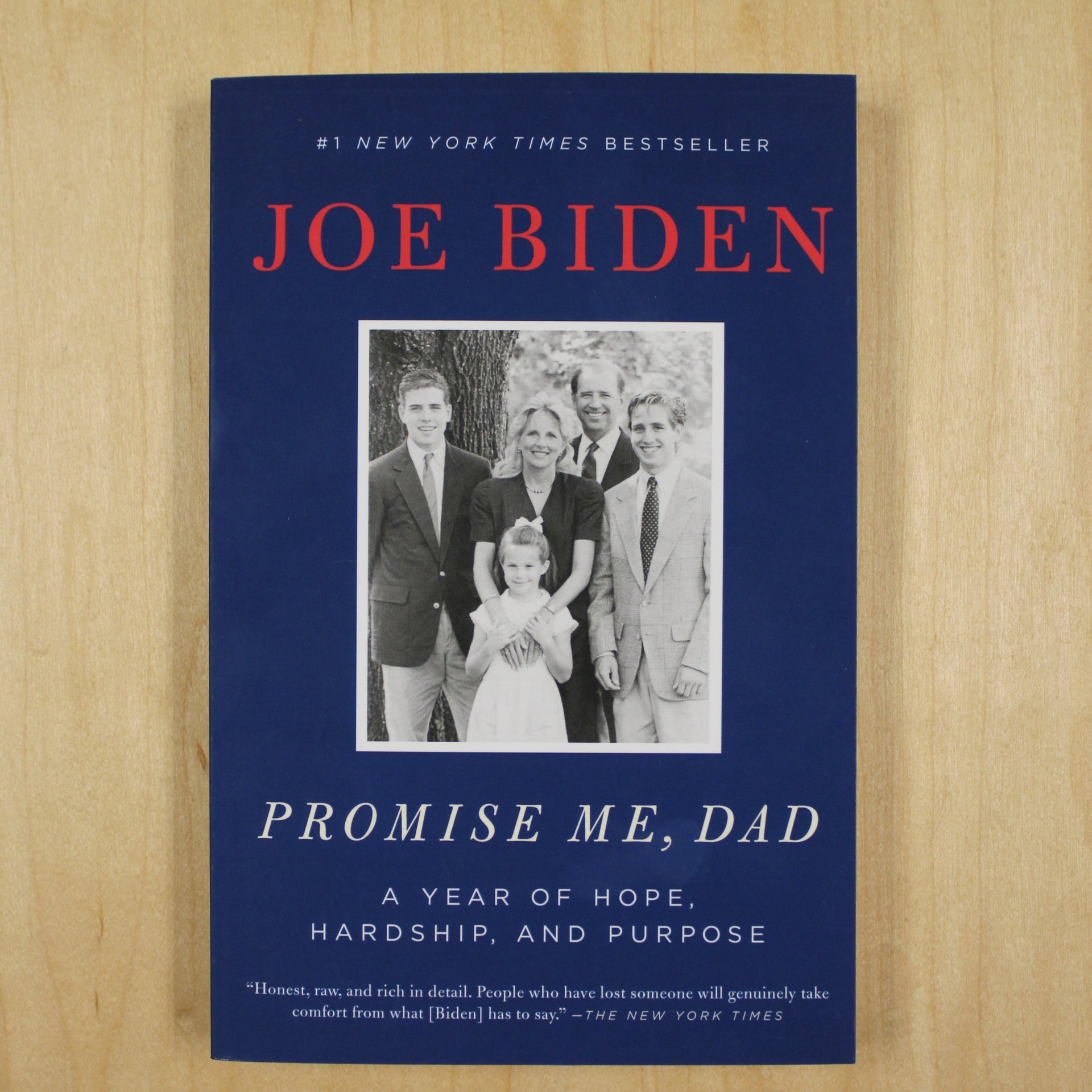 Promise Me, Dad: A Year of Hope, Hardship, and Purpose Paperback