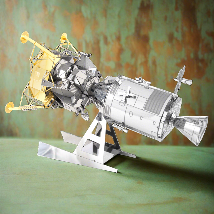 Apollo Command Module And Lunar Module Docking Area Apollo 11 Command Service Module with Lunar Module Model Kit