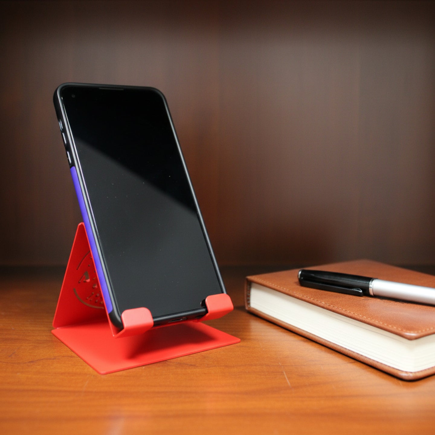 America250 Red Phone Stand