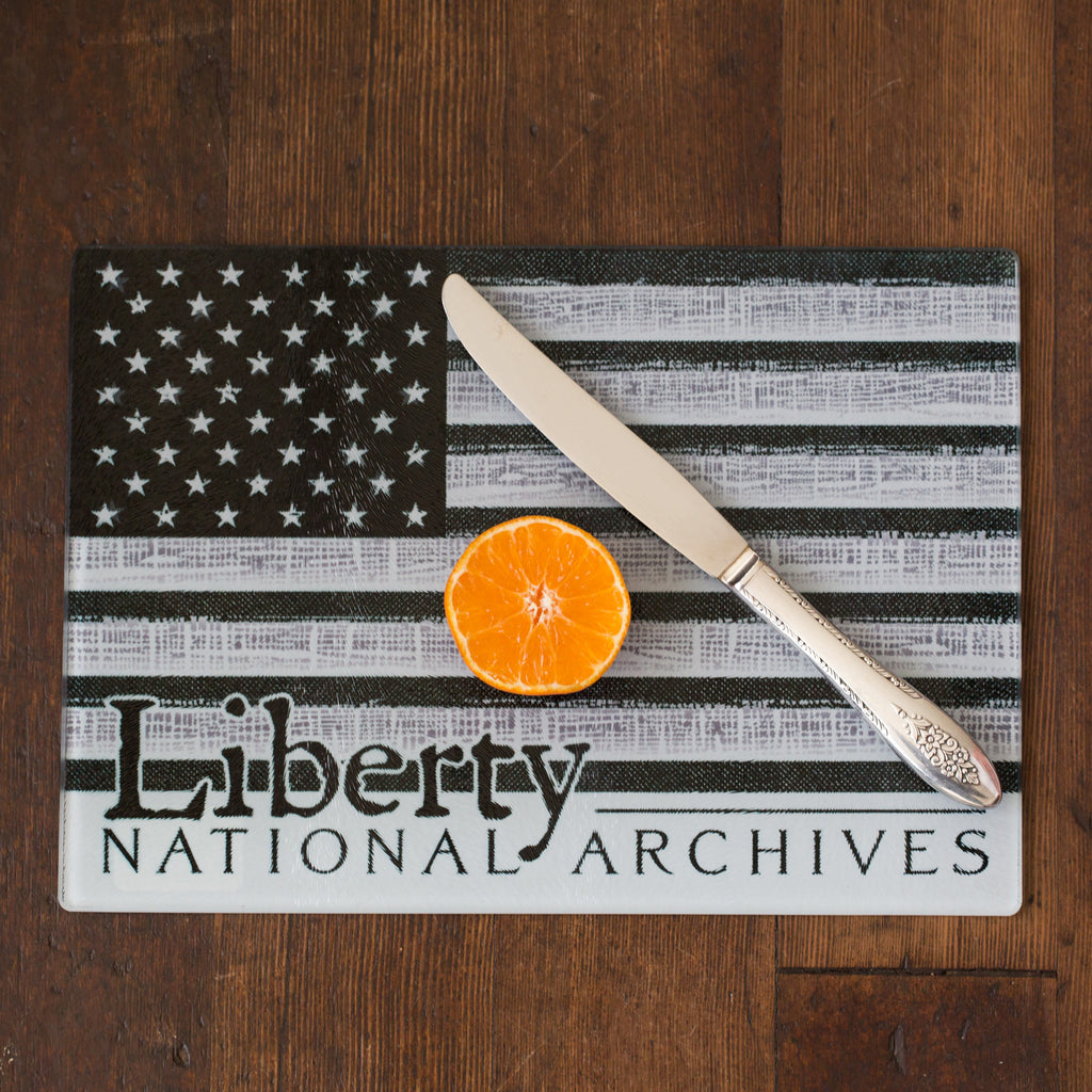 Interwoven Glory Glass Cutting Board – National Archives Store