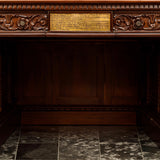 Resolute Desk Replica